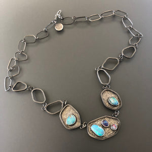 Five opals necklace