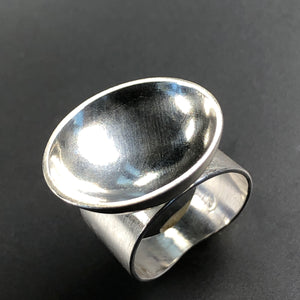 Concave sterling solver ring