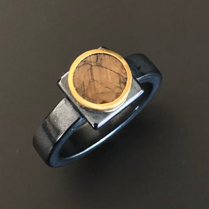 Chocolate/gold sheen sapphire ring.  Size 7.
